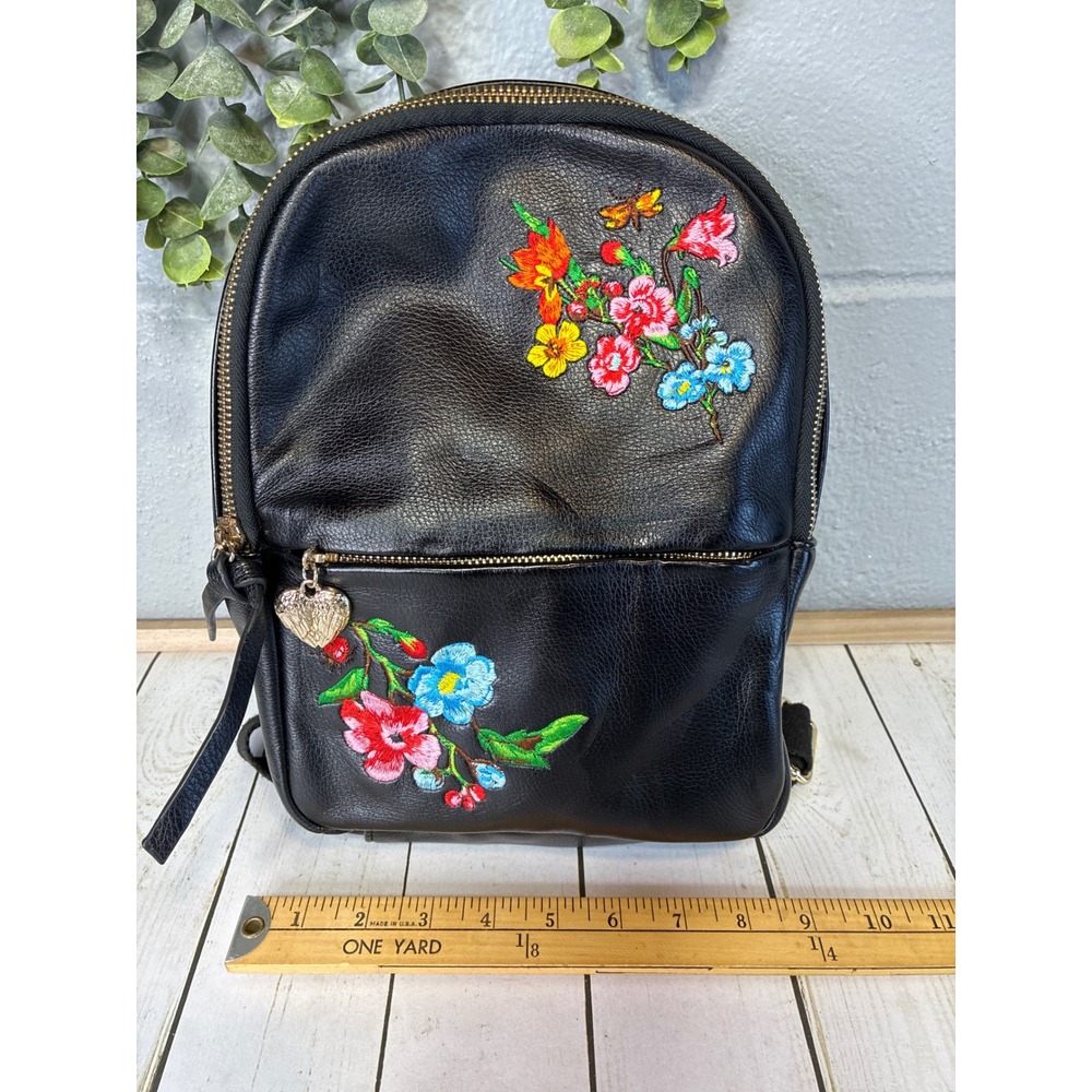 Betsey Johnson Black Floral Embroidered Mini Backpack Sling Bag Pink Lining - Picture 11 of 12